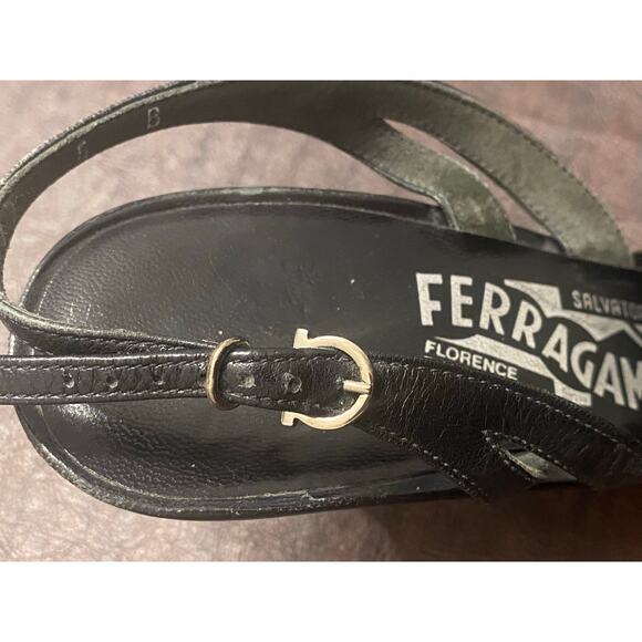 Salvatore Ferragamo Black Strappy Pointed-Toe Slingback Heels Made in Italy Sz 6 - Picture 4 of 11